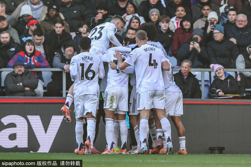 长春橙风球迷会晒亚泰绯闻外援集锦