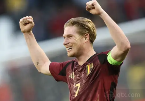 凯指导新春天来了？逆天3连扑+挡出必进球杰拉德崩溃